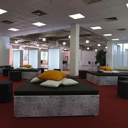 酒店 格鲁巴纳机场酒店