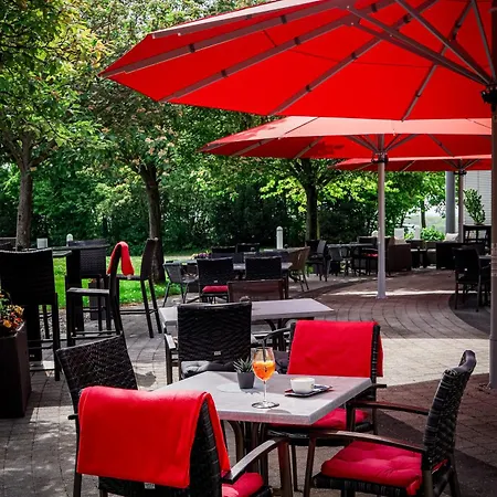 Globana Airport Hotel