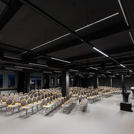 מלון Globana Airport