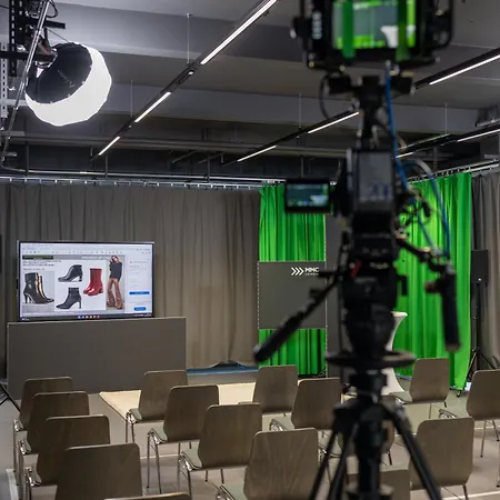 Globana Airport מלון שקאודיטז