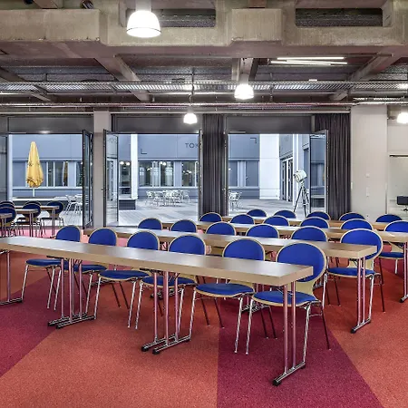 מלון Globana Airport שקאודיטז