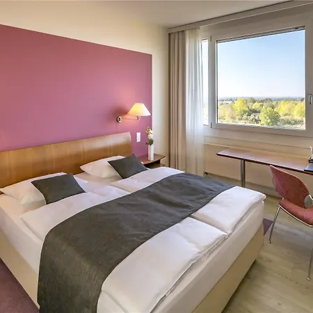 فندق Globana Airport 4*