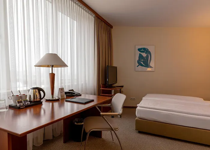 فندق Globana Airport شكويديتس