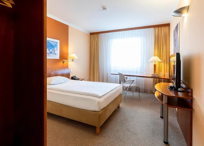 Globana Airport فندق 4*