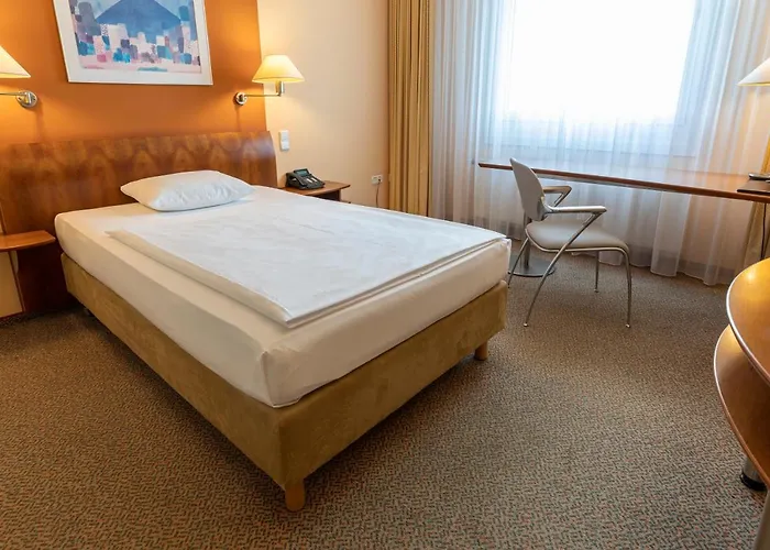 Globana Airport فندق