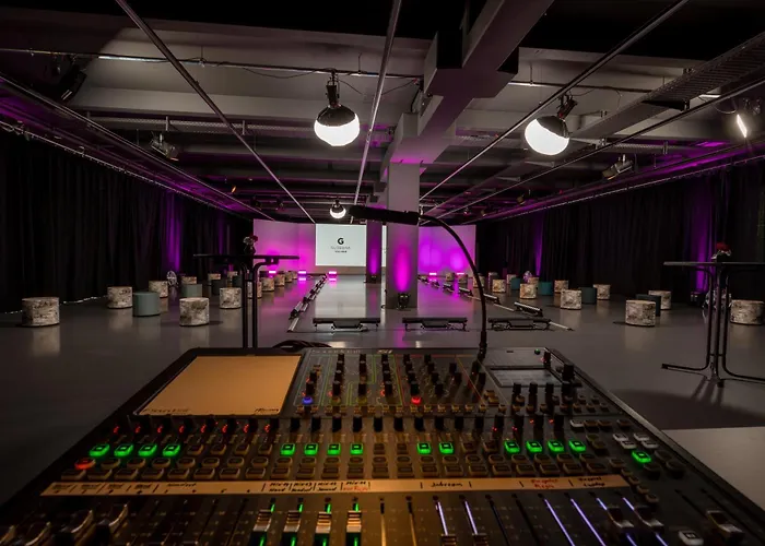 Globana Airport فندق