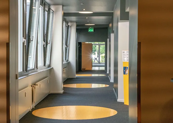 Globana Airport فندق 4*