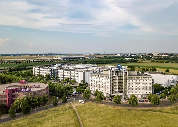 Globana Airport فندق