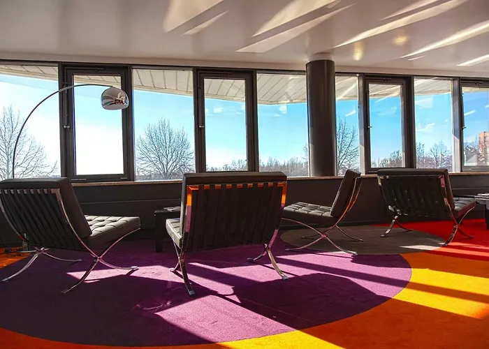 Globana Airport فندق 4*